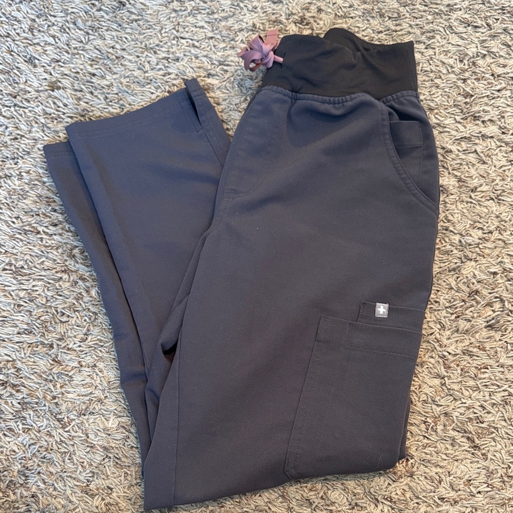 Figs Women's Gray Straight Leg Pants